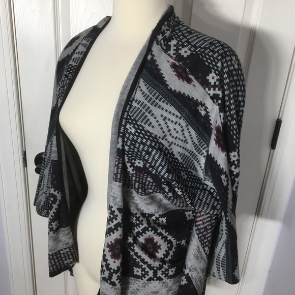 American Rag Sweater - Picture 3 of 5